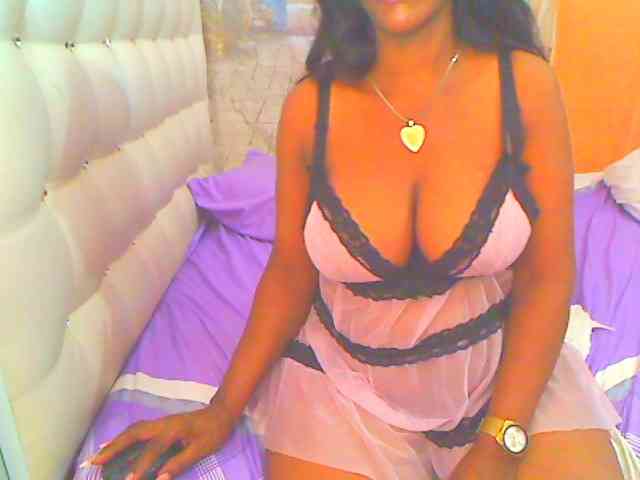 HOTLILLIE webcam
