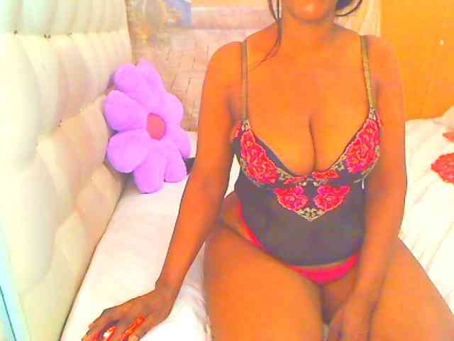 HOTLILLIE webcam