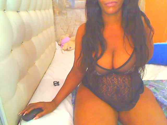 HOTLILLIE webcam