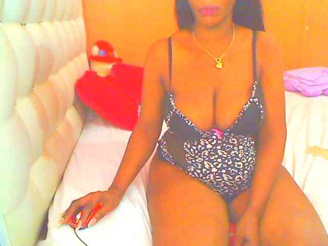 HOTLILLIE webcam