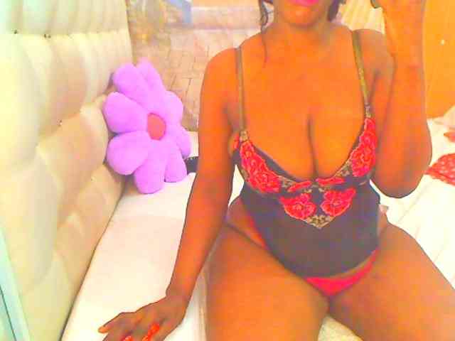 HOTLILLIE webcam