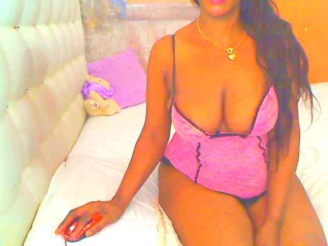 HOTLILLIE webcam