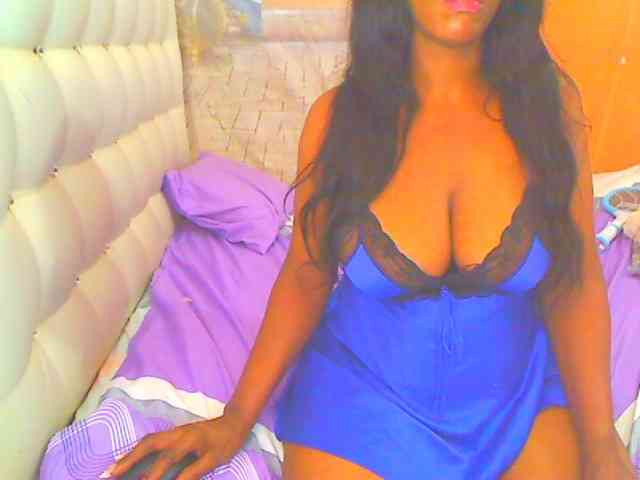 HOTLILLIE webcam