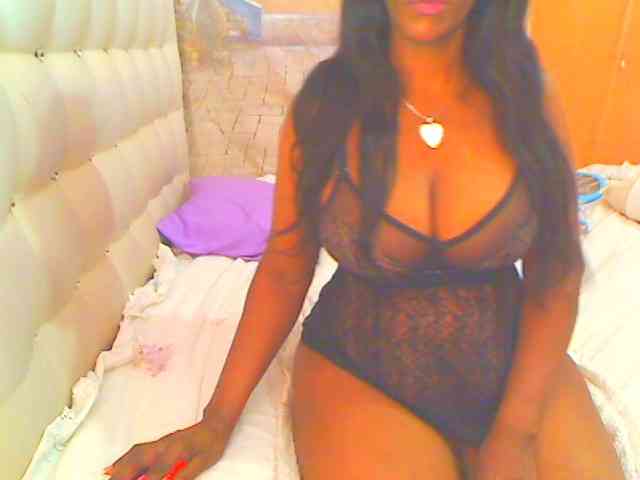 HOTLILLIE webcam