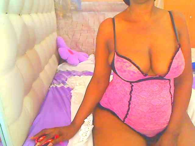 HOTLILLIE webcam