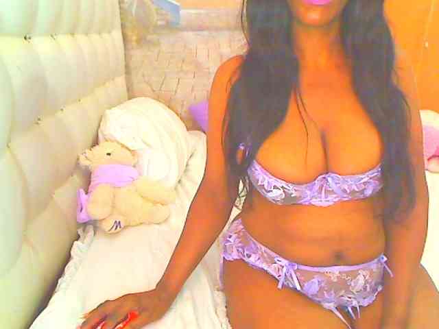 HOTLILLIE webcam