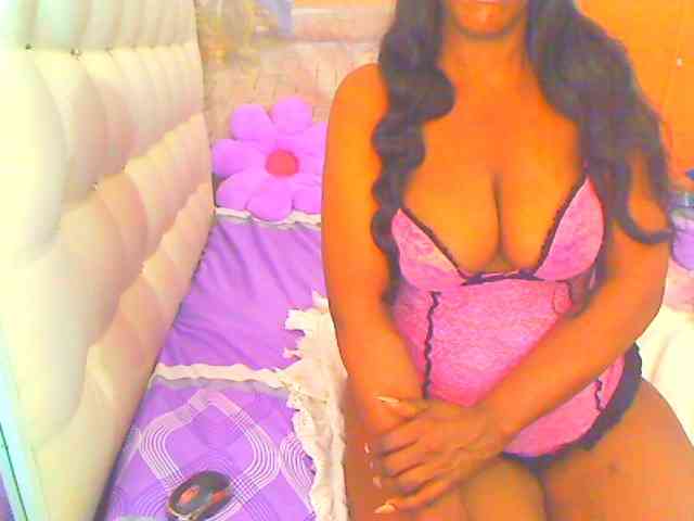 HOTLILLIE webcam
