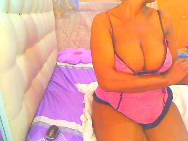 HOTLILLIE webcam