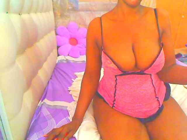 HOTLILLIE webcam