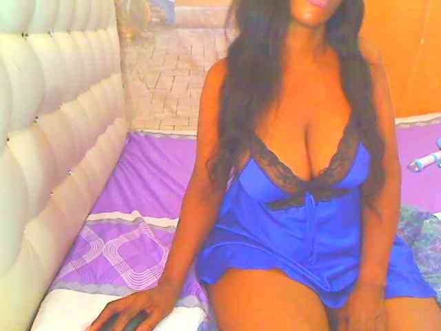 HOTLILLIE webcam