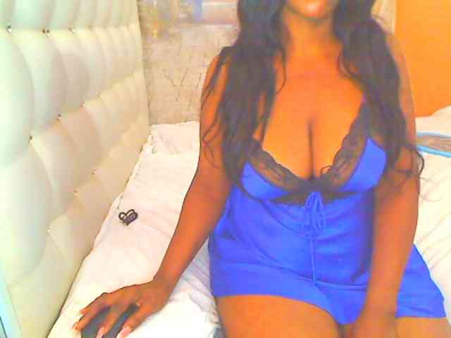 HOTLILLIE webcam