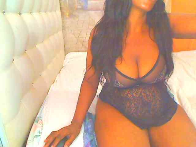HOTLILLIE webcam