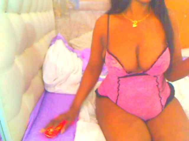 HOTLILLIE webcam