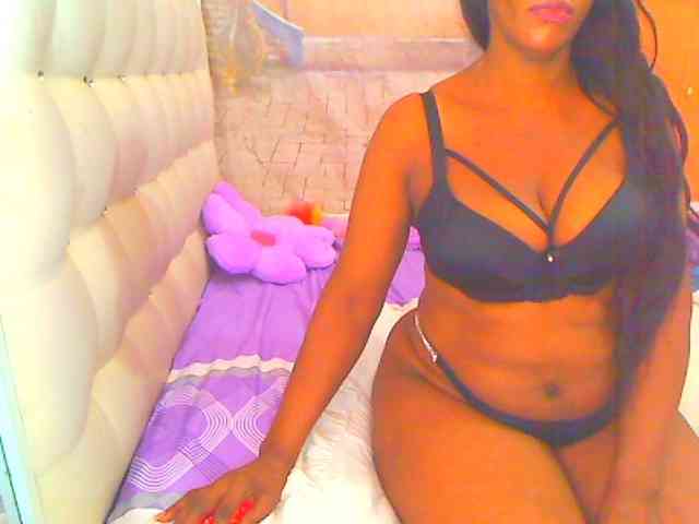 HOTLILLIE webcam