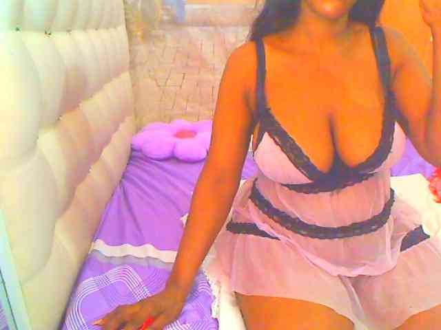 HOTLILLIE webcam
