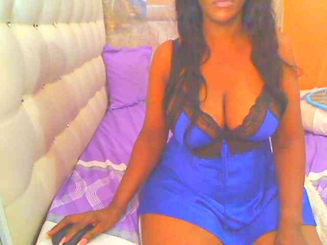 HOTLILLIE webcam