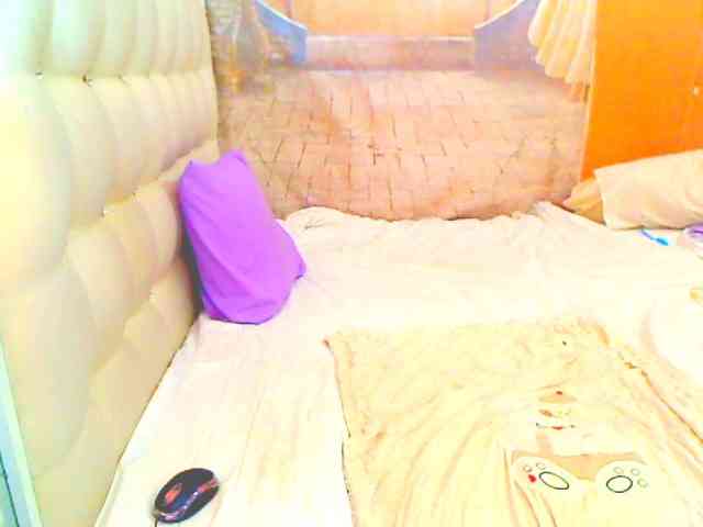 HOTLILLIE Sex Cam Show