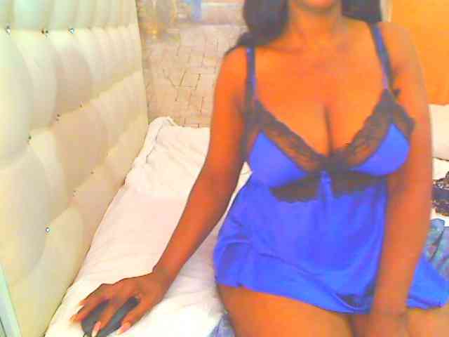 HOTLILLIE webcam
