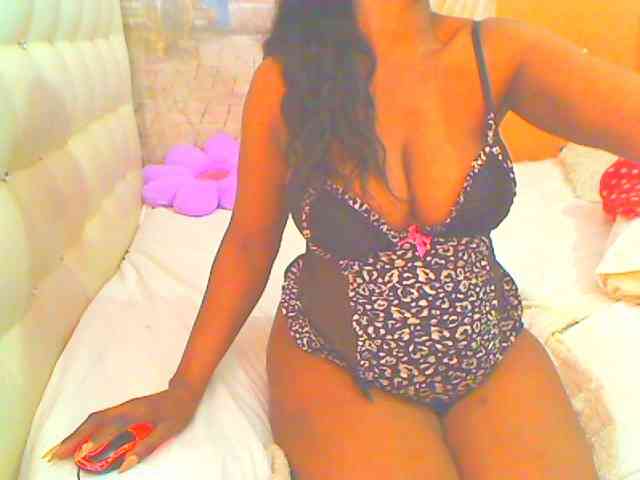 HOTLILLIE webcam