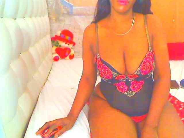 HOTLILLIE webcam
