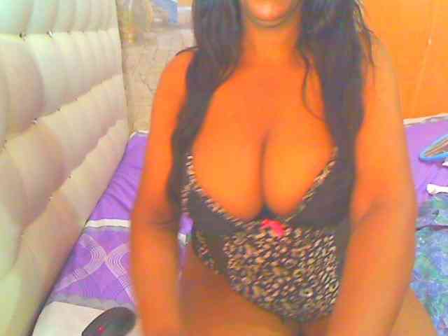 HOTLILLIE webcam