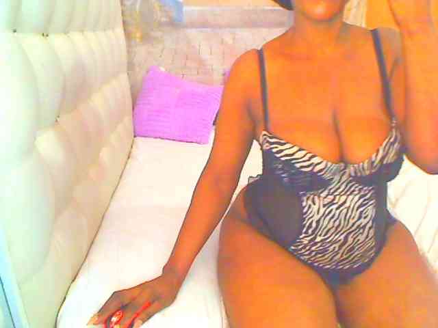 HOTLILLIE webcam