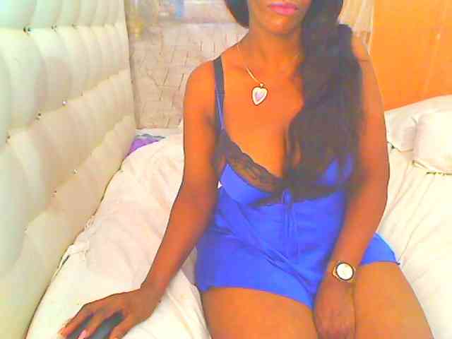 HOTLILLIE webcam