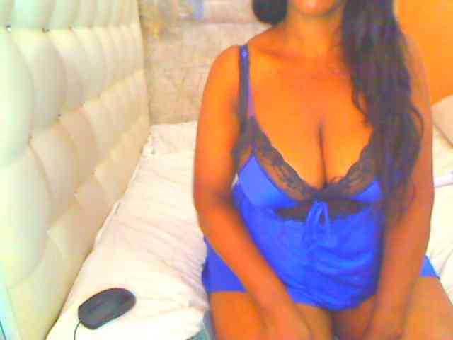 HOTLILLIE webcam