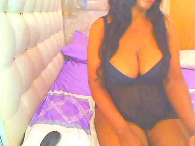 HOTLILLIE webcam