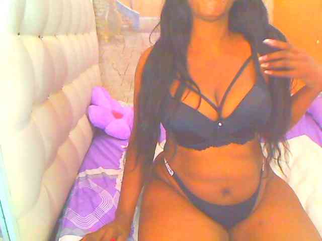 HOTLILLIE webcam