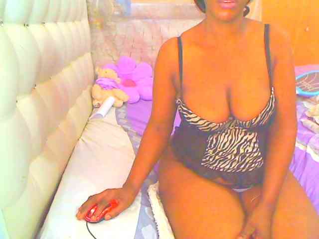 HOTLILLIE webcam