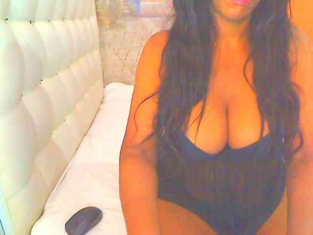 HOTLILLIE webcam