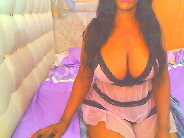 HOTLILLIE webcam