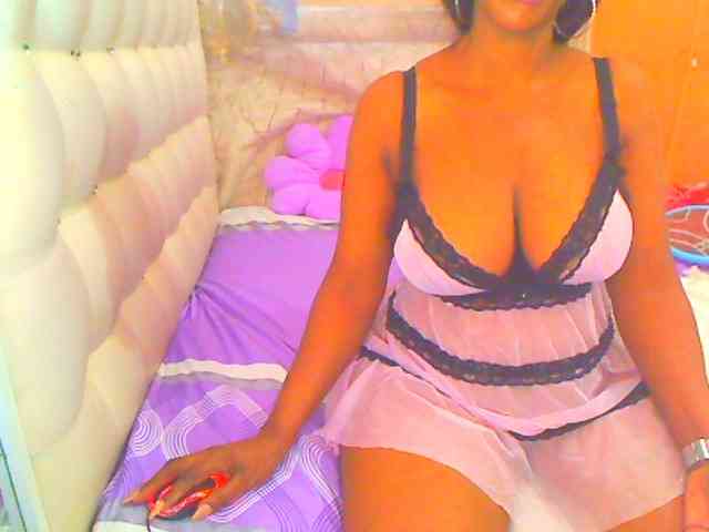 HOTLILLIE webcam