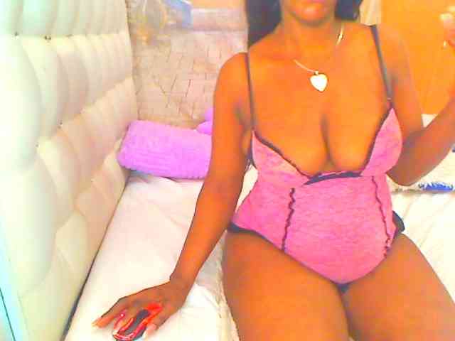 HOTLILLIE webcam