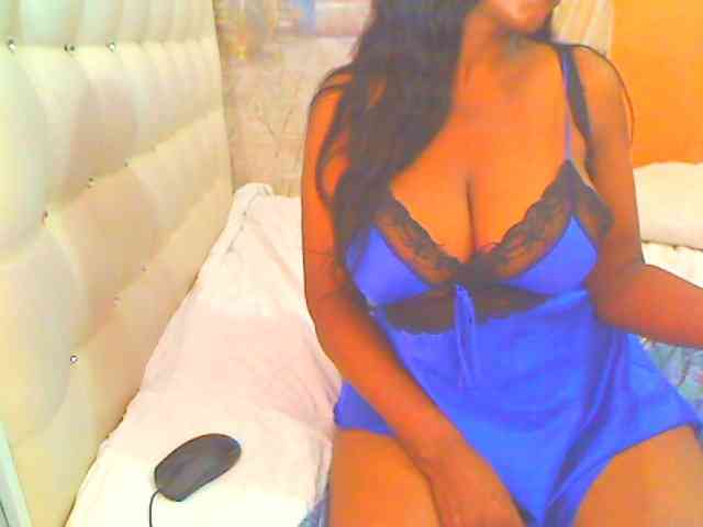 HOTLILLIE webcam