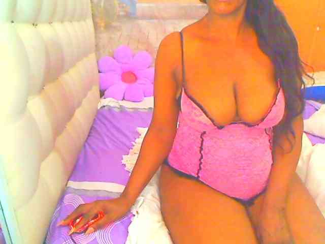 HOTLILLIE webcam