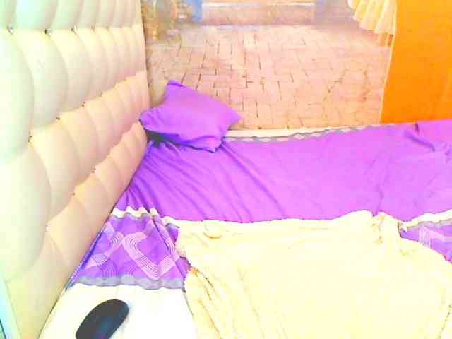 HOTLILLIE webcam