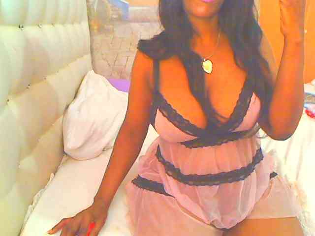 HOTLILLIE webcam
