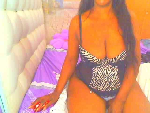 HOTLILLIE webcam
