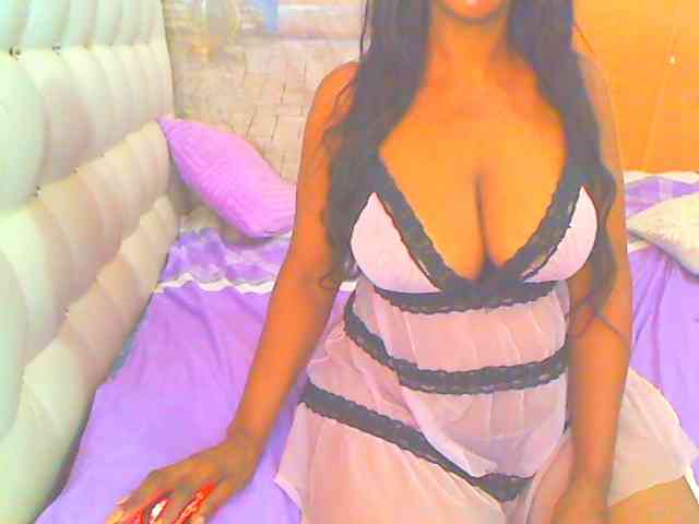 HOTLILLIE webcam