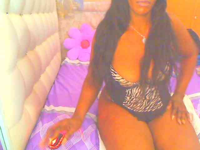 HOTLILLIE webcam
