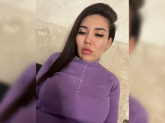 kassandra-'s BongaCams show and profile