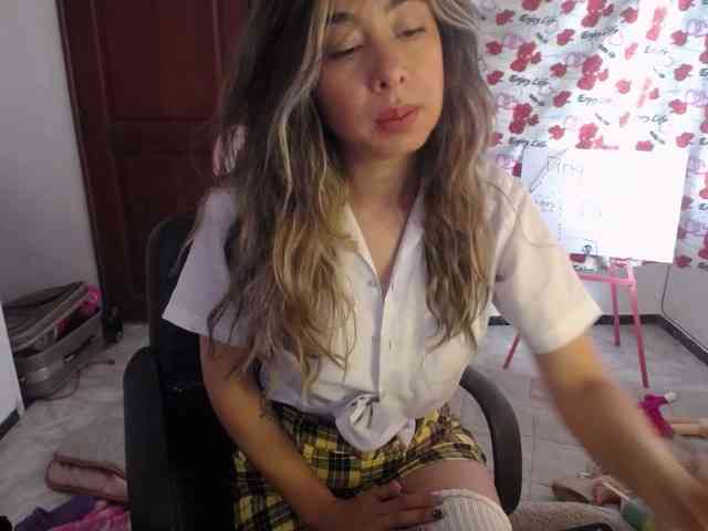 CandySarah1010 webcam