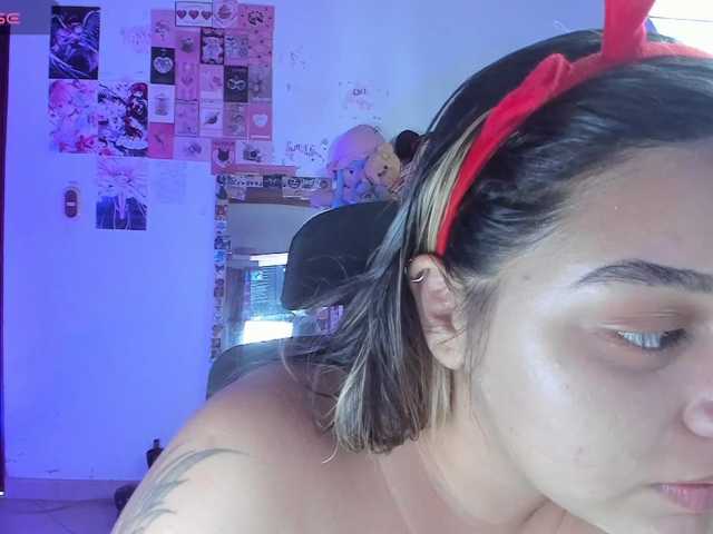 Pucca0 live cam on BongaCams