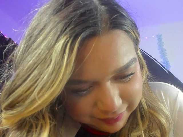 Pucca0 live cam on BongaCams
