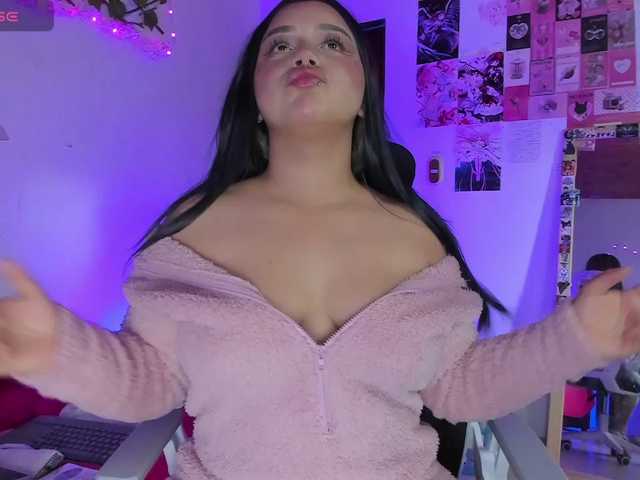 Pucca0 live cam on BongaCams