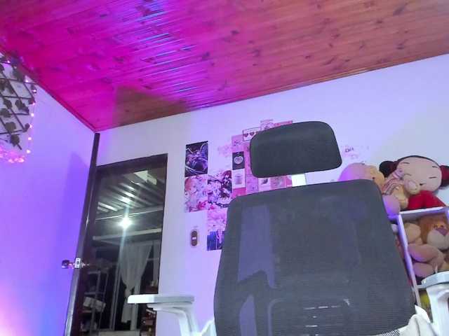 Pucca0 live cam on BongaCams