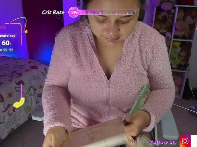 Pucca0 live cam on BongaCams