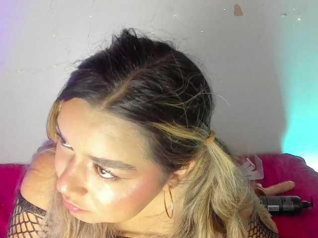 Pucca0 live cam on BongaCams